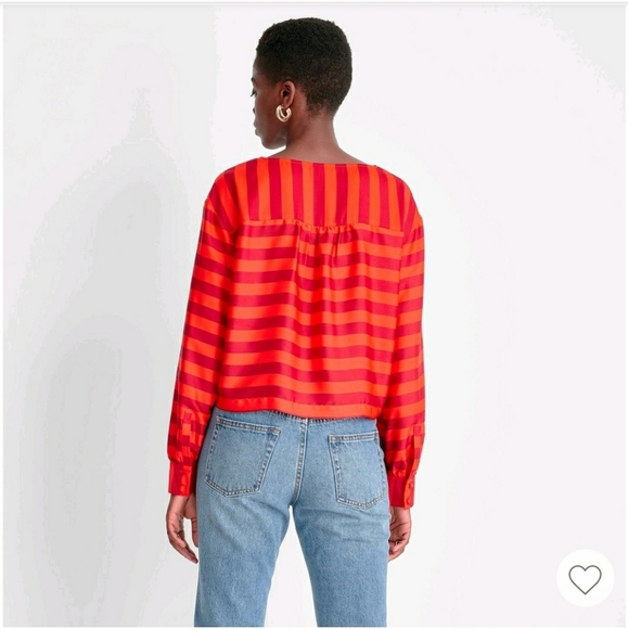 Future Collective with Kahlana Barfield Brown Long Sleeve Drawstring Blouse - Picture 2 of 6